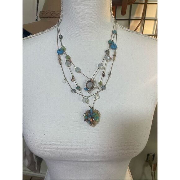 Betsey Johnson Woven Mixed Multi-Colored Bead Flower Heart Illusion Necklace - Picture 1 of 6